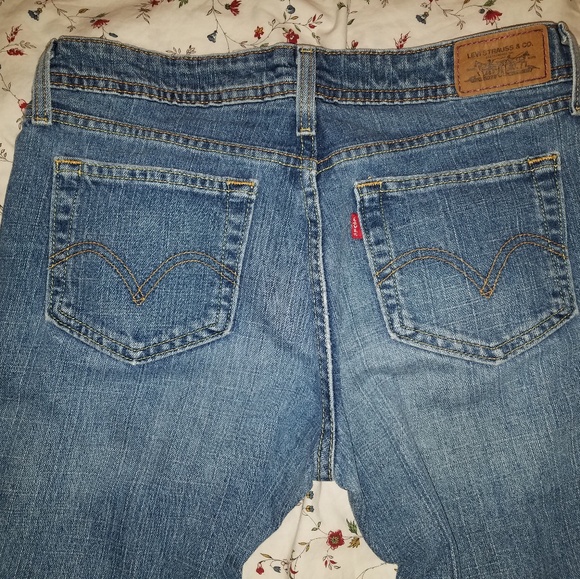 COPY - Vintage Levis 518's - Picture 2 of 8